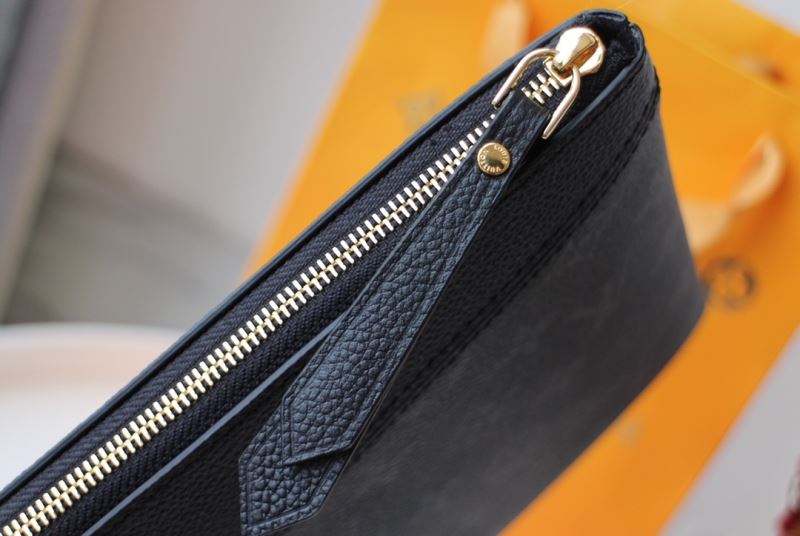 Louis Vuitton Clutch Bags